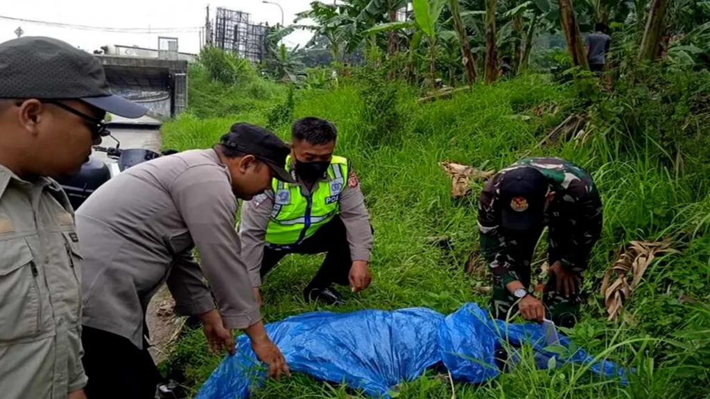 Bocah di Bogor Tewas Tertabrak Setelah Melompat dari Truk